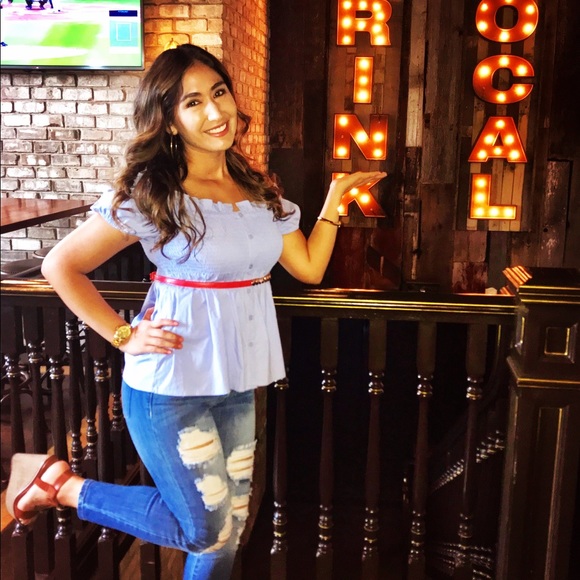 Meet your Posher, Elvia - Picture 1 of 1